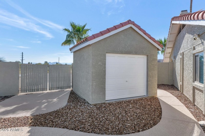 16710 E Oxford Drive