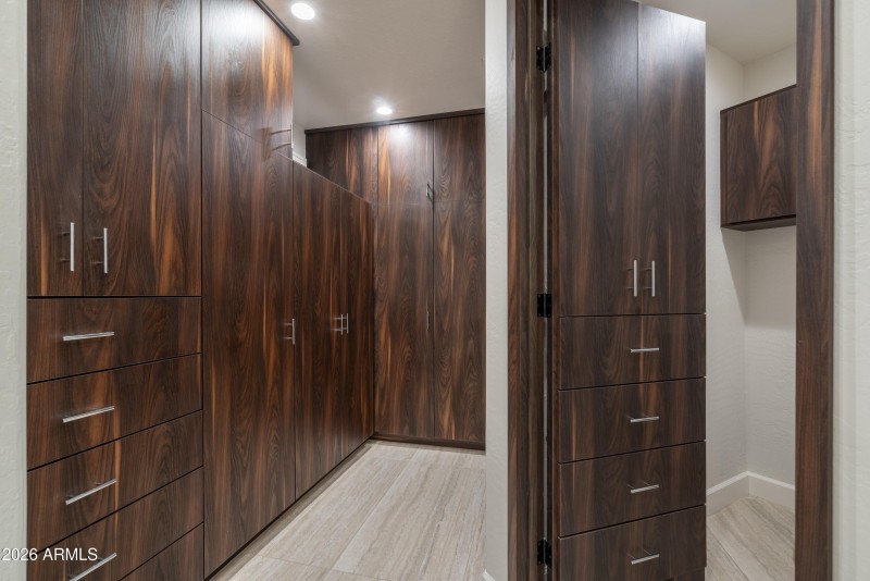 Walk-In Closet Storage System