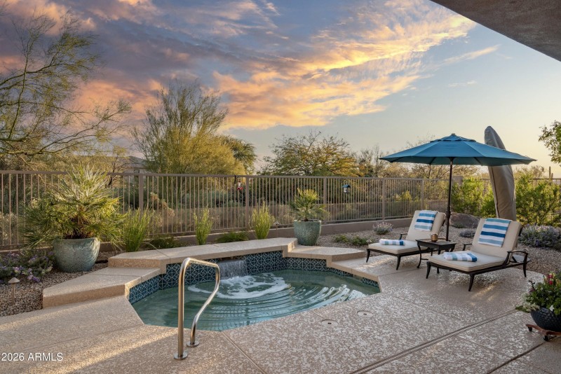 Private Spa Patio Preserve Views