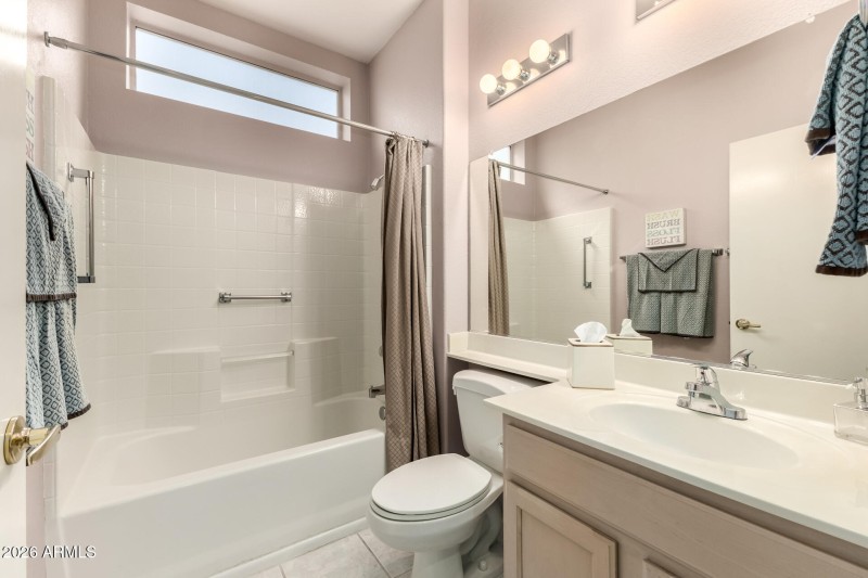 Second Bath has Tub too!