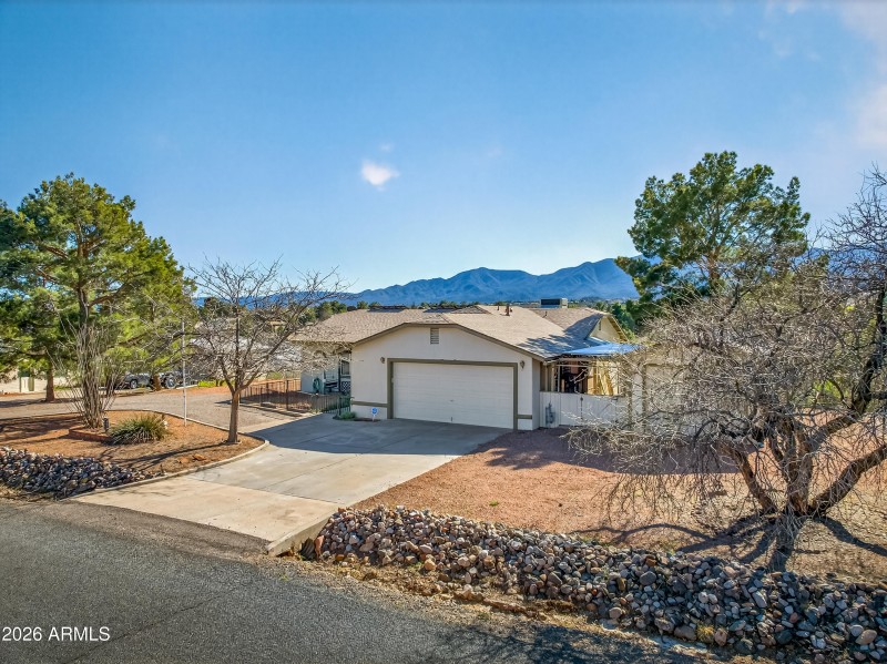 975 Bow Maker Tr Cottonwood AZ-6