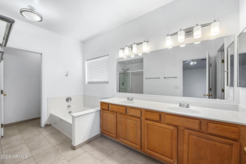 PRIMARY BATH DUAL SINKS