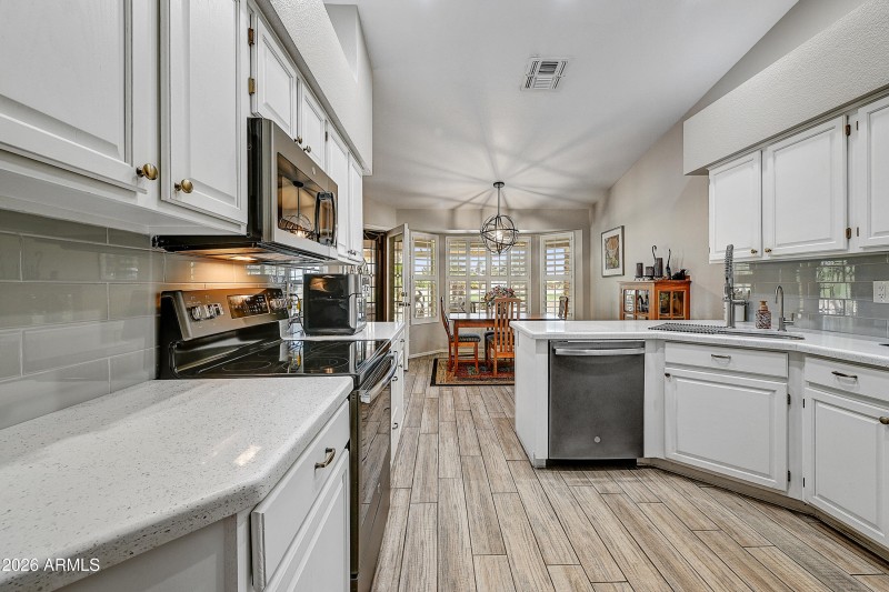 Room for more than one chef