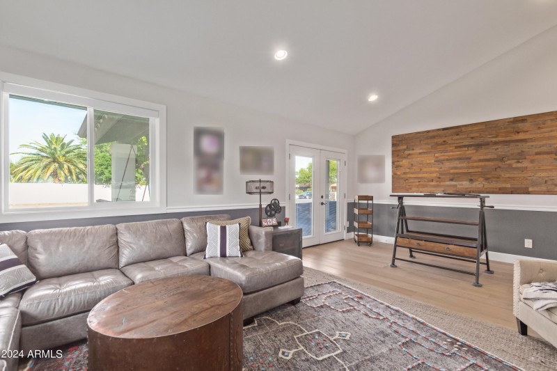 SEPARATE GREAT ROOM - PATIO DOORS