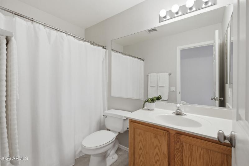 5e guest bathroom