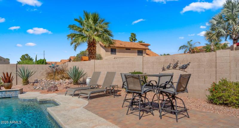 52-web-or-mls-Backyard9