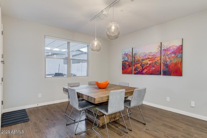 20190502201618177303000000-o