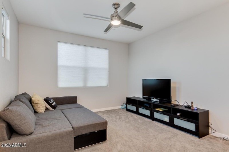 20190502201850209817000000-o