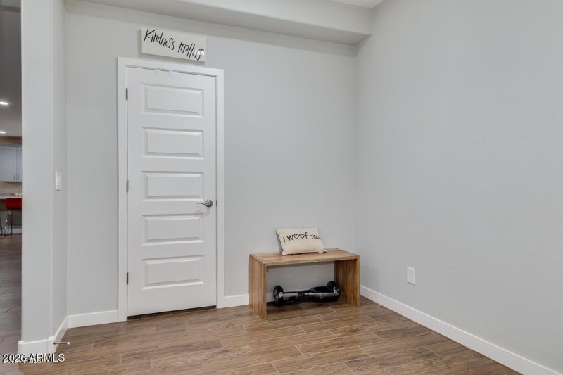 20190502201855698393000000-o