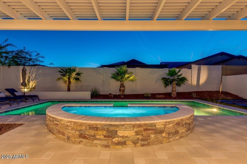 20190502201938365911000000-o