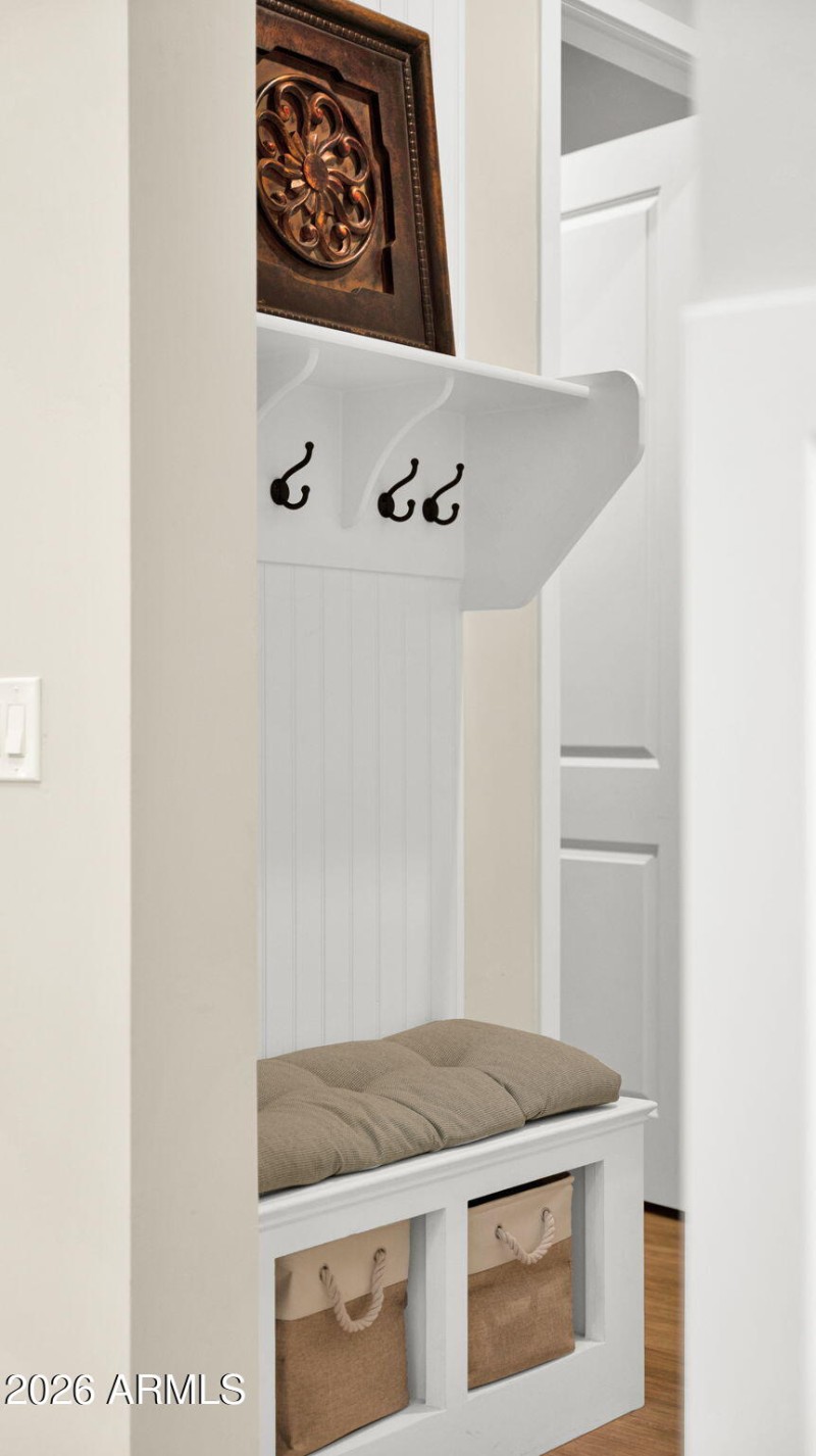 25-web-or-mls-P1486239