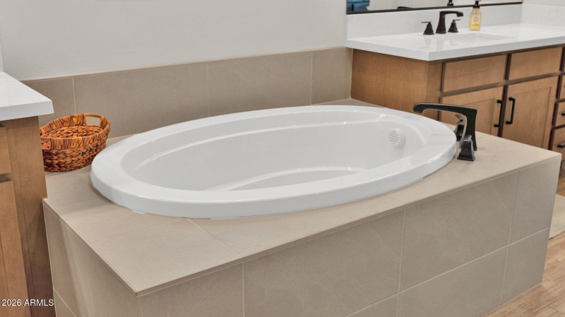 29-web-or-mls-P1486237