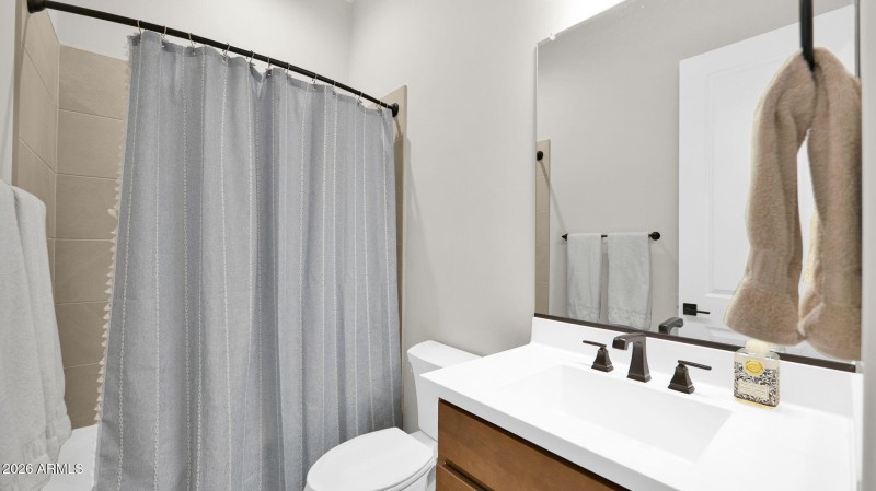 37-web-or-mls-P1486272