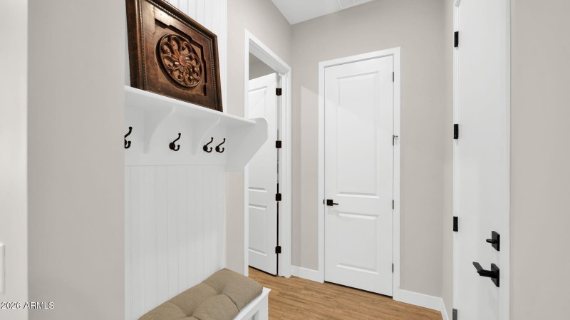 41-web-or-mls-P1486309