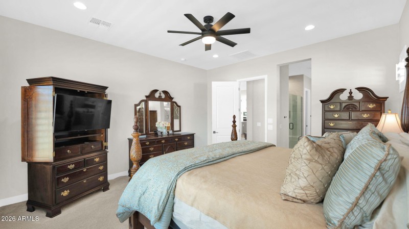 53-web-or-mls-P1486400