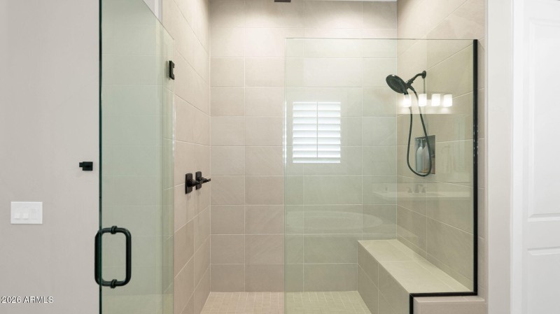 56-web-or-mls-P1486421