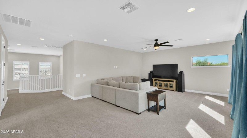 67-web-or-mls-P1486499