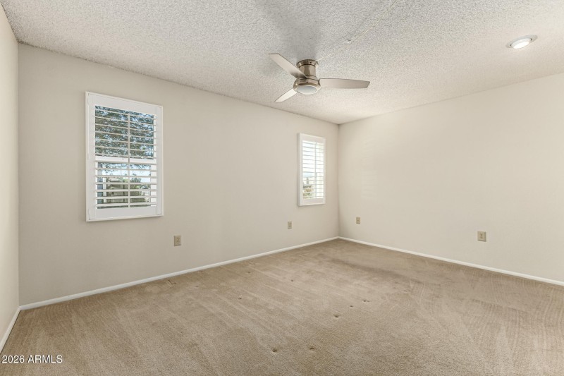 24 - Pleasant Valley