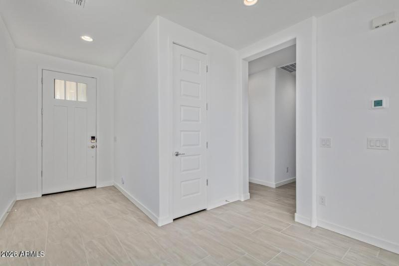 Entrance-2168 W Burnside