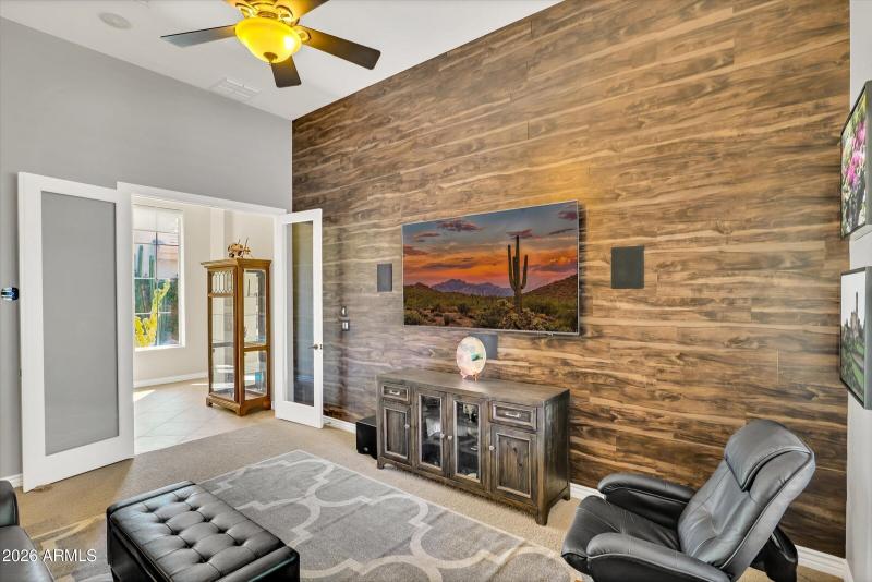 040-4080 N Thunder Hills Court-40