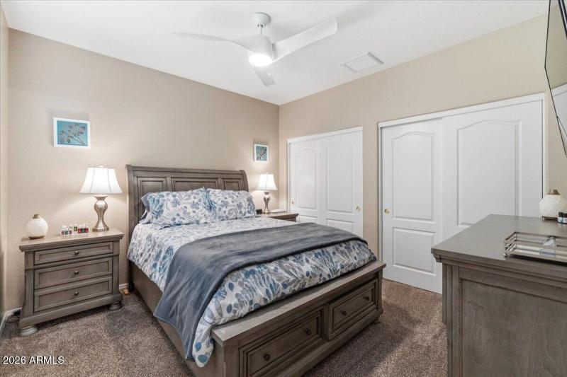 28-4429 E Happy Coyote Trail_RedHogMedia