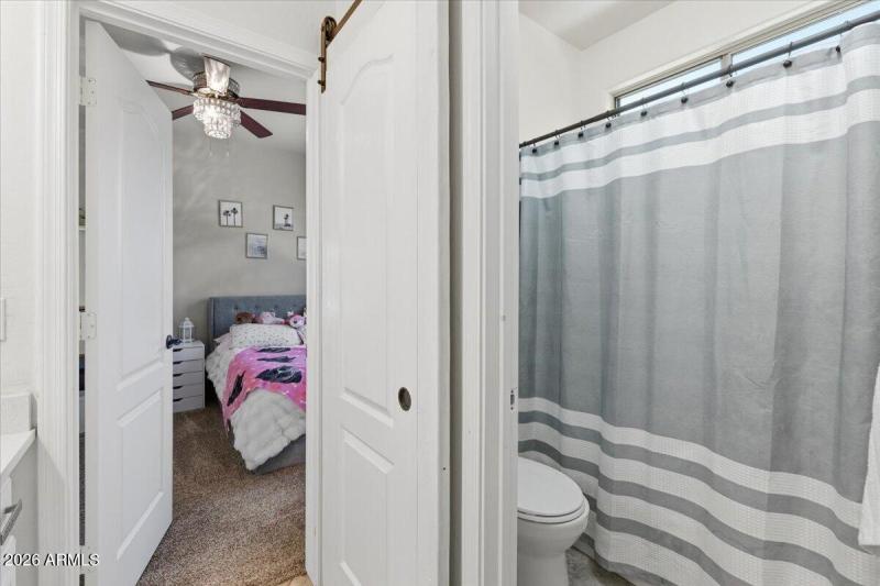 36-4429 E Happy Coyote Trail_RedHogMedia