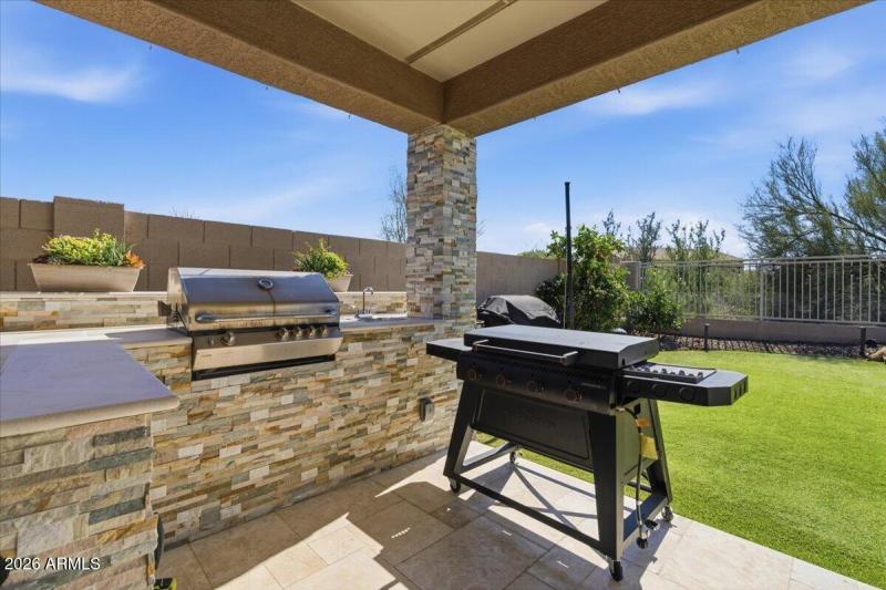 44-4429 E Happy Coyote Trail_RedHogMedia