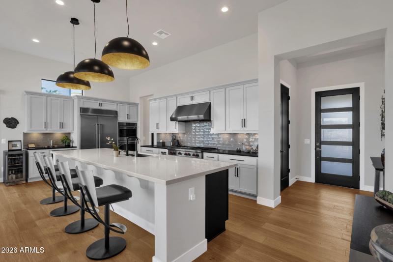 12-web-or-mls-16023-e-ridgestone-dr