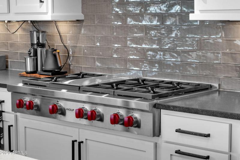 18-web-or-mls-16023-e-ridgestone-dr