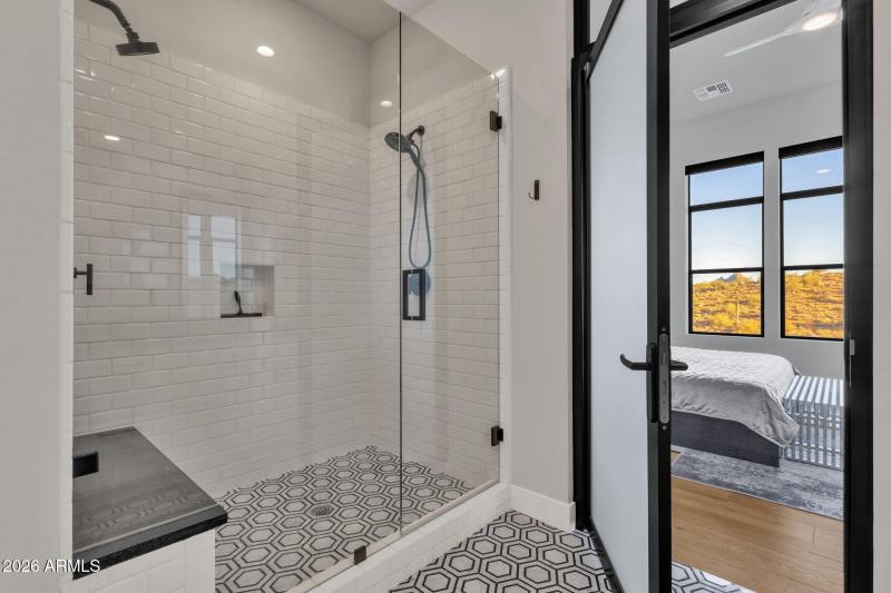 38-web-or-mls-16023-e-ridgestone-dr