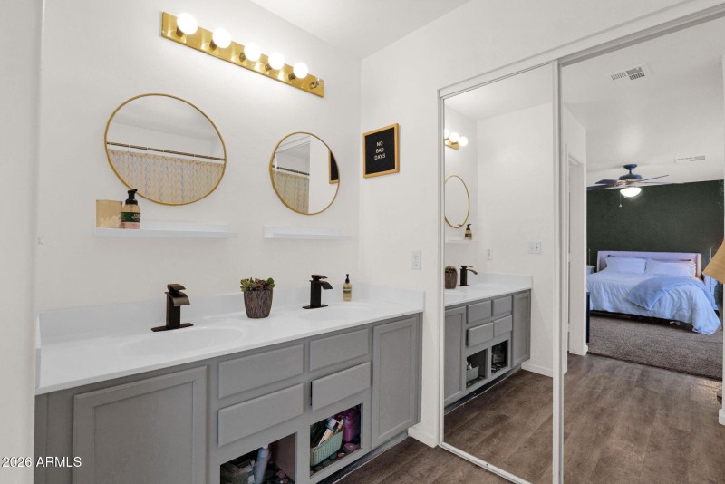 761 Williams - 17Primary Bathroom