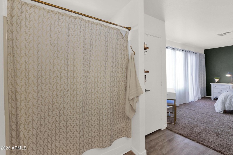 761 Williams - 18Primary Bathroom