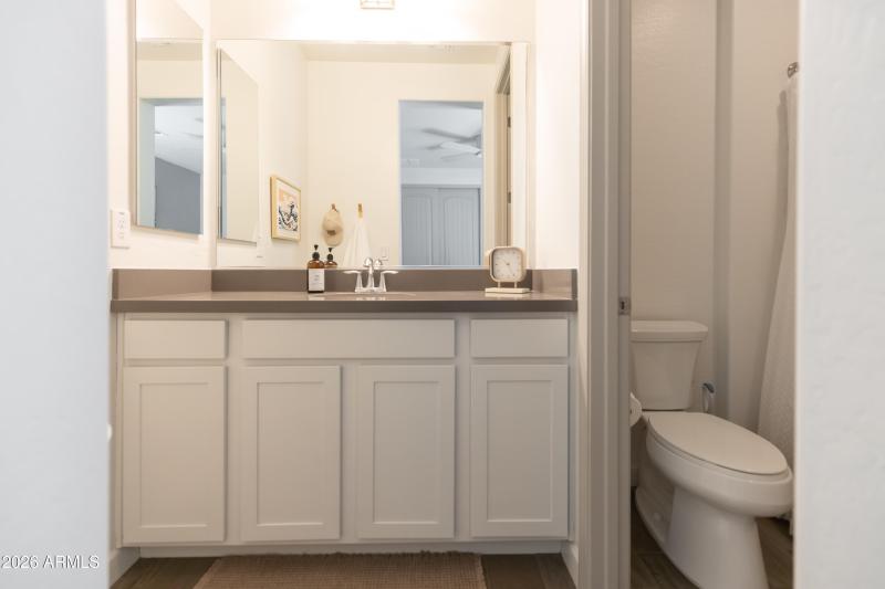 En-suite Main Floor 5