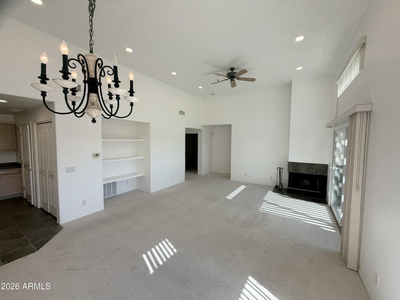 733E9FA4-E9DE-4B9A-A748-F5D248BF736D