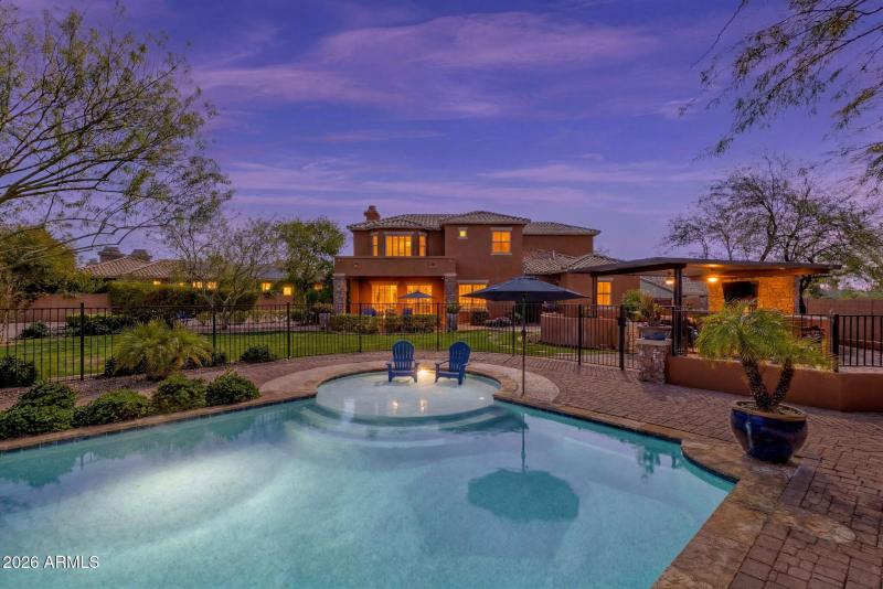 85-web-or-mls-5228-e-barwick-dr