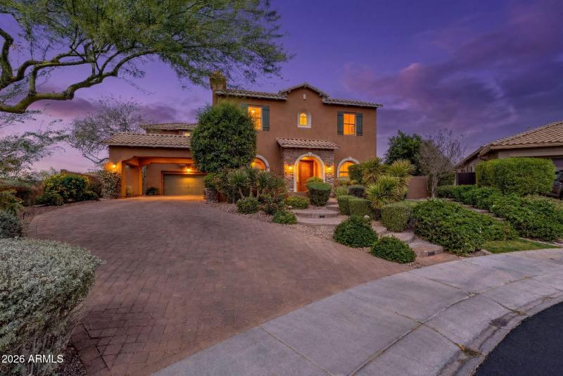 82-web-or-mls-5228-e-barwick-dr