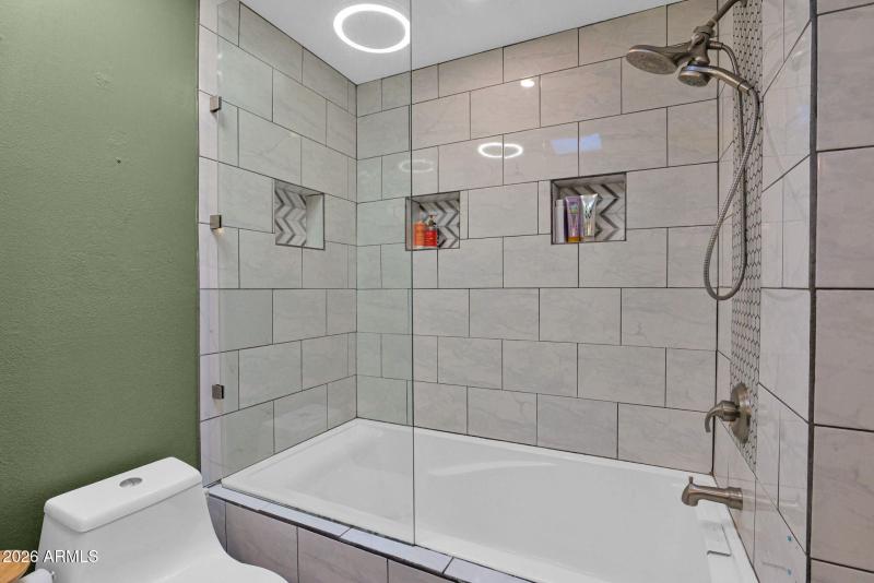 guest bath downstairs