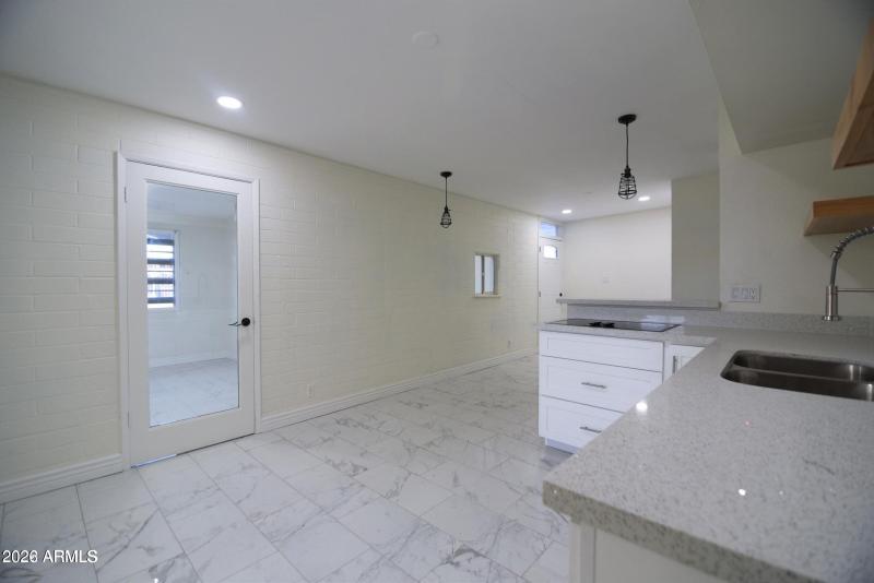 20221101195336319828000000-o