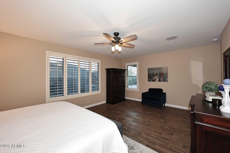 Primary Bedroom-Sitting Area