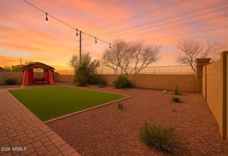 staged-Backyard (3)-Exterior - sunrise