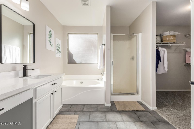 Primary tub & shower