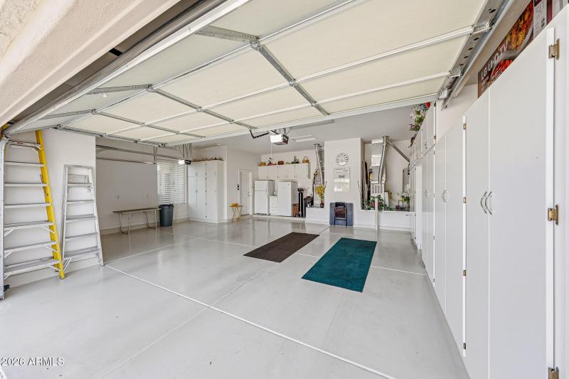 Extended 2.5 car garage