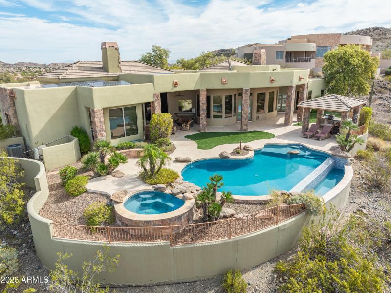 1915 E Muirwood Dr-4