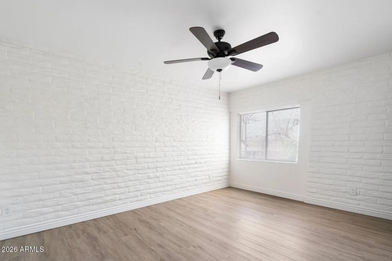 ca8d453c6e0110b47ce54fbe89990dce-uncropp