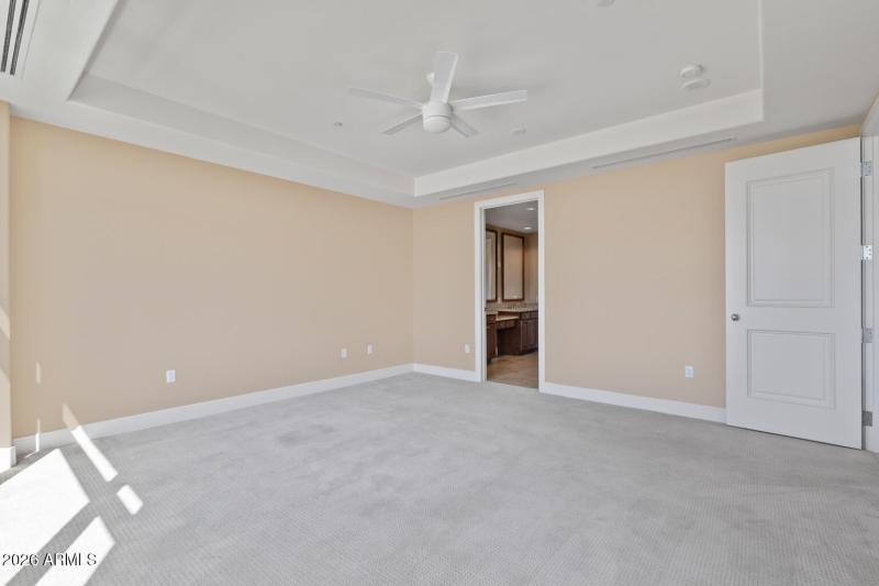 2211 E Camelback Rd - 313