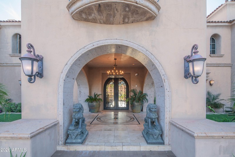 Front Door Entryway2