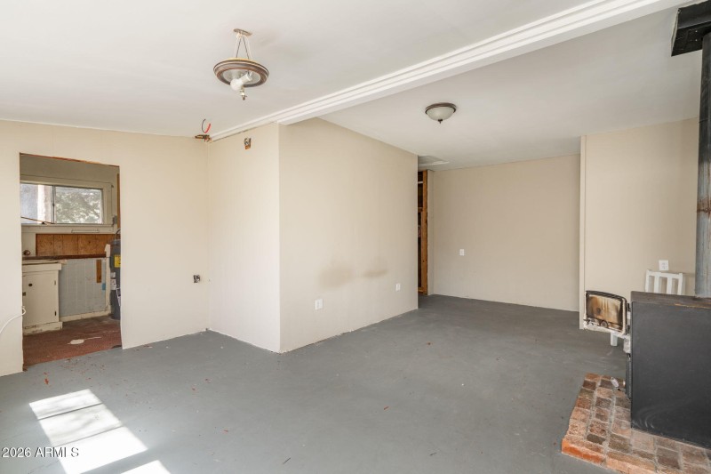 8-web-or-mls-3775-e-sycamore-ln