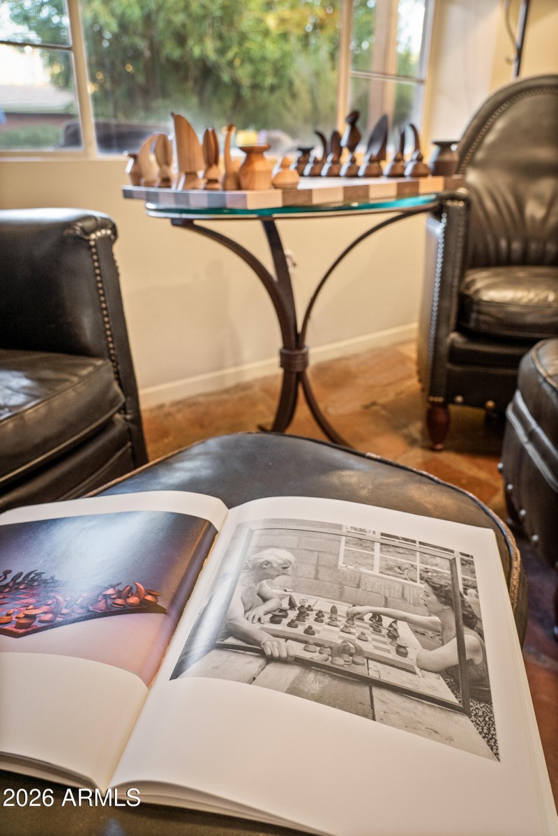 Entrance/sitting room - Main House