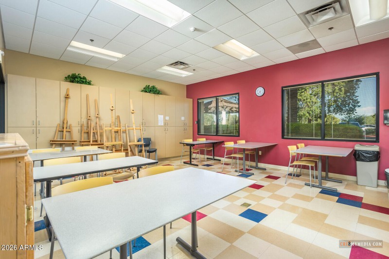 28_Cre8MyMediacom17_mls