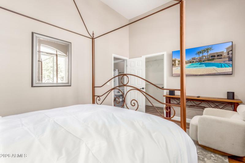 8245 E BELL RD 222, Scottsdale